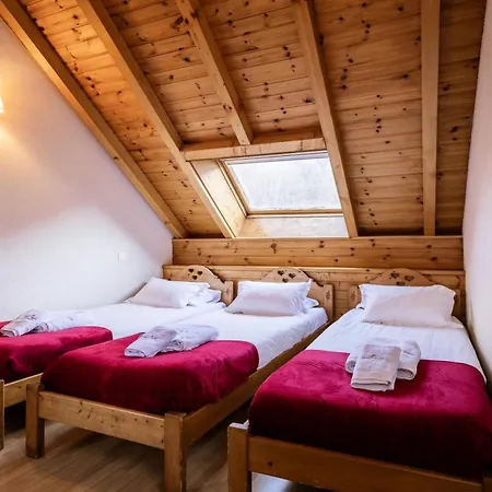 Les Fermes Du Planet - En Triplex 12 Personnes 4 Expose Sud-est Mae-7974 Apartment *